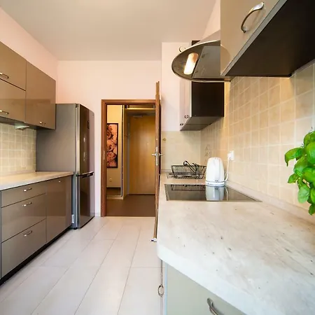 Przymorze Nadmorski Dwor By Renters *